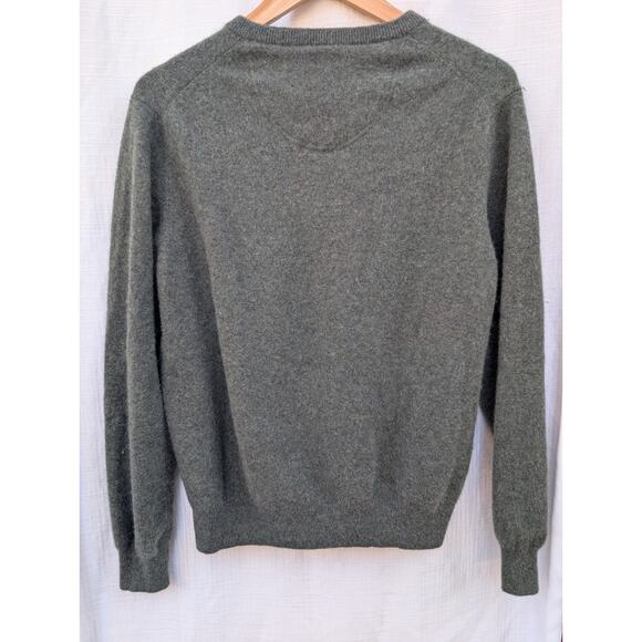 Tahari Pure Luxe 100% Cashmere Men's Handsome Green V Neck Sweater XL $245 - Picture 4 of 6